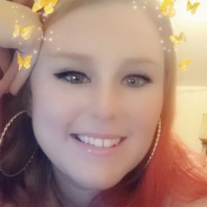 Meet your Posher, Desirae